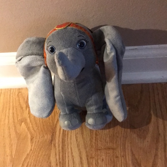 Disney Dumbo Red Circus Costume live Action Movie 8” Plush - Picture 4 of 4